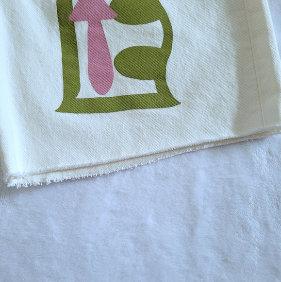 Levi's 501 '90s "Love"💚🩷 Shorts - NWT - Picture 5 of 16